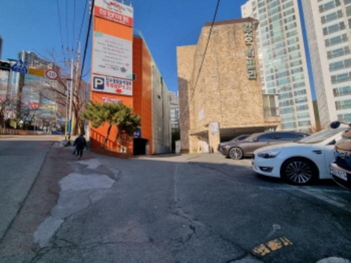 부산광역시 부산진구 백양산로 48 (부암동,부암제일상가)구) 부산광역시 부산진구 부암동 620-6 근린시설 경매 사진 24