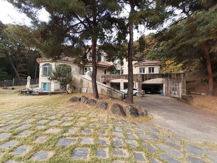 충청남도 천안시 동남구 신부동 238-17 주택 경매 사진 1