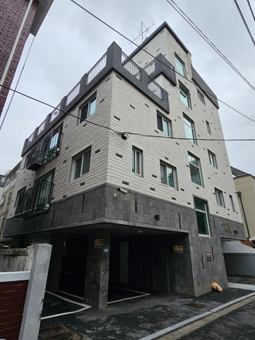 서울특별시 은평구 갈현로5길 13-3, 2층202호 (신사동,해창위너스빌)구) 서울특별시 은평구 신사동 10-14 다세대(빌라) 경매 사진 1