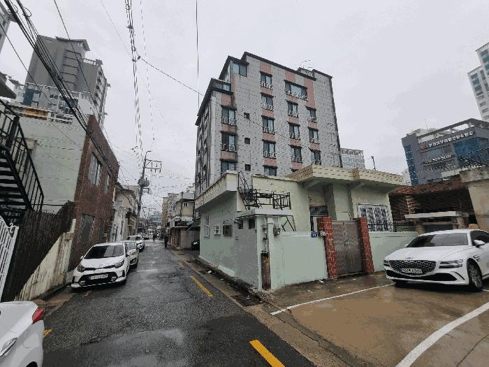 부산광역시 연제구 거제시장로11번길 29, 2층201호 (거제동,탑)구) 부산광역시 연제구 거제동 495-6 다세대(빌라) 경매 사진 9