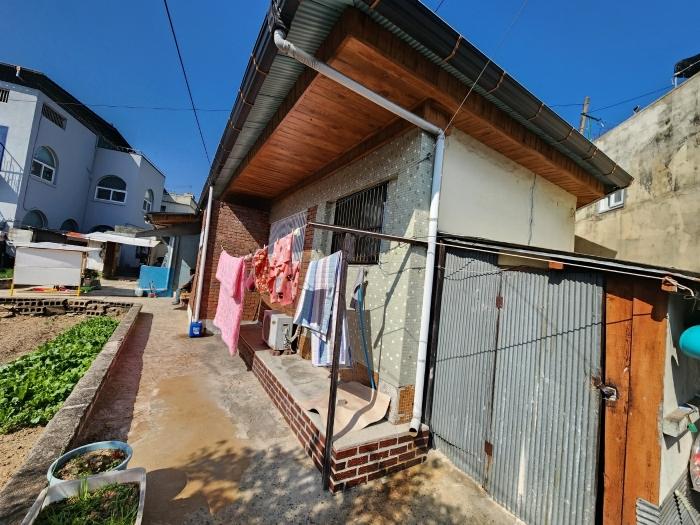 경남 진주시 향교로120번길 9-4구) 경상남도 진주시 주택 사진 4
