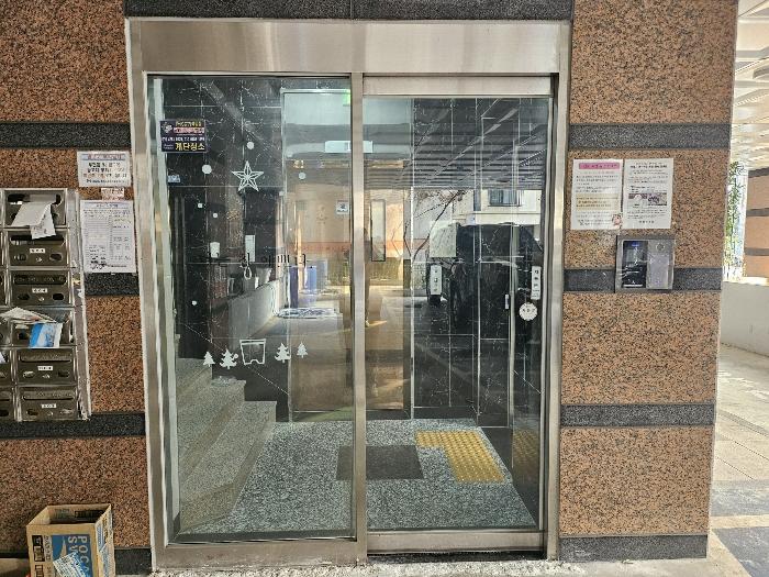 서울특별시 은평구 응암로16길 8-14, 4층404호 (응암동,동인에버빌)구) 서울특별시 은평구 응암동 366-6 오피스텔 경매 사진 2