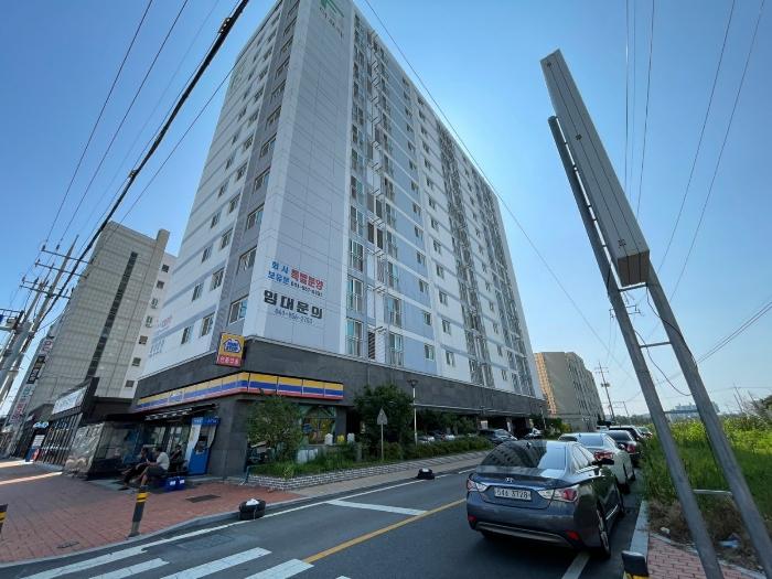 충청남도 서천군 장항읍 장서로 77, 14층1410호 (장항더포레아파트)구) 충청남도 서천군 장항읍 창선2리 188-3 아파트 경매 사진 1