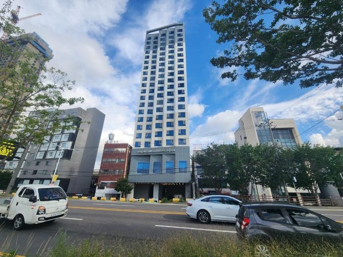 울산광역시 중구 젊음의거리 20, 3층301호 (성남동,울산호텔리버사이드)구) 울산광역시 중구 성남동 191-6 콘도(호텔) 경매 사진 1