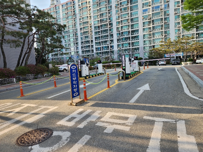 충청남도 천안시 동남구 터미널9길 59, 208동 3층301호 (신부동,대림한들아파트)구) 충청남도 천안시 동남구 신부동 545 아파트 경매 사진 16