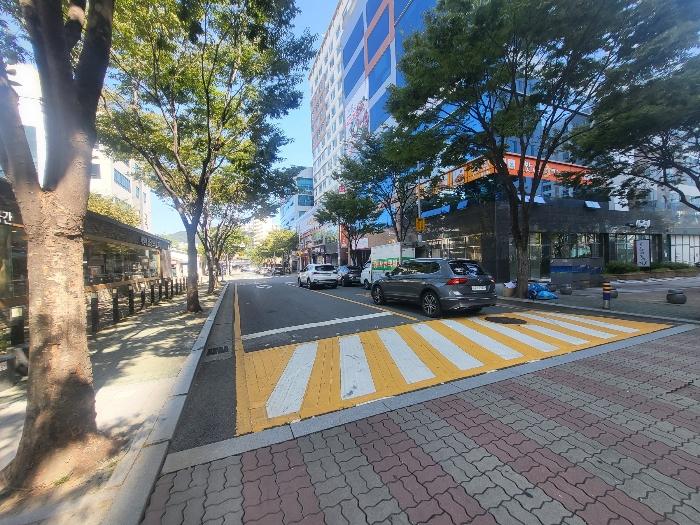 부산광역시 기장군 정관읍 정관7로 34, 5층502호 (서진프라자1동)구) 부산광역시 기장군 정관읍 매학리 717-8 근린상가 경매 사진 9