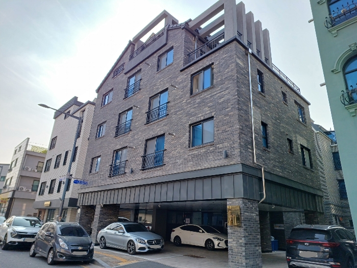 대전광역시 서구 용소로49번길 9구) 대전광역시 서구 도안동 1871 근린주택 경매 사진 1
