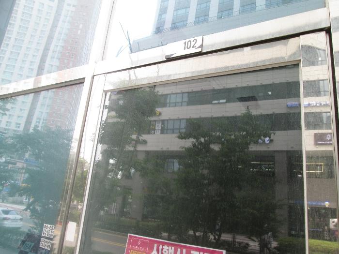 경기도 화성시 동탄기흥로 447-30, 지1층비101호 (오산동,동탄아피체오피스텔)구) 경기도 화성시 오산동 976-2 근린상가 경매 사진 3