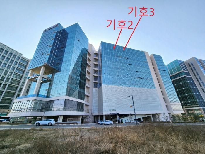 경기도 평택시 고덕면 도시지원1길 111, 10층1046호 (에스타워프라임)구) 경기도 평택시 고덕면 해창리 1272-3 아파트형공장 경매 사진 2