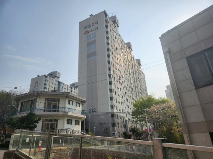 서울특별시 양천구 목동남로4길 6-23, 제212동 제11층 제1101호 (신정동, 목동2차우성아파트)구) 서울특별시 양천구 신정동 337 아파트 경매 사진 1