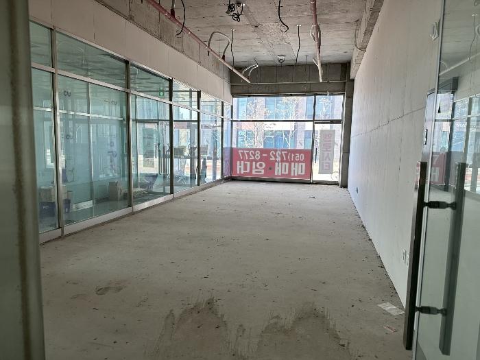 부산광역시 기장군 기장읍 동부산관광7로 31, 1층101호 (헬로시티)구) 부산광역시 기장군 기장읍 시랑리 721-1 근린상가 경매 사진 9