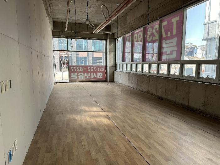 부산광역시 기장군 기장읍 동부산관광7로 31, 1층102호 (헬로시티)구) 부산광역시 기장군 기장읍 시랑리 721-1 근린상가 경매 사진 7