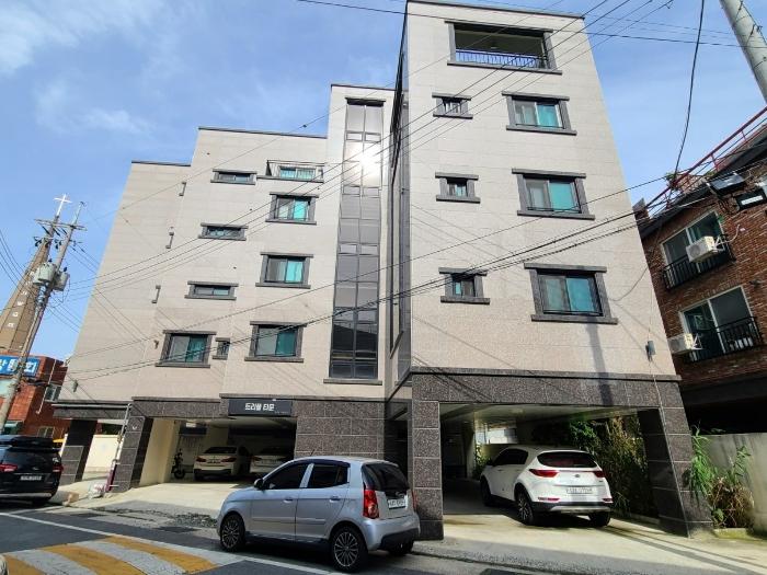 대전광역시 중구 천근로27번길 12 (문화동,주건출물제1동)구) 대전광역시 중구 문화동 473-16 다가구주택 경매 사진 1