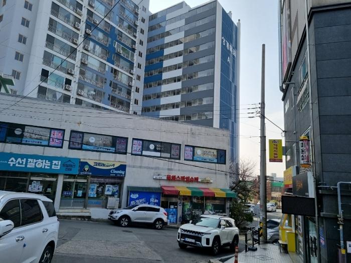 울산광역시 남구 두왕로48번길 15, 3동 3층402호 (선암동,공동주택주건축물)구) 울산광역시 남구 선암동 586-11 아파트 경매 사진 2