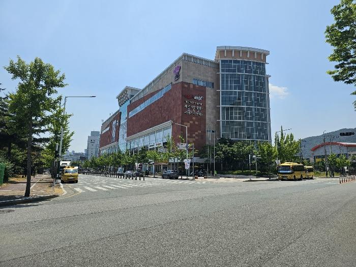 경상남도 김해시 내외중앙로 137, 2층 251호 (내동,휴앤락몰)구) 경상남도 김해시 내동 1131-4 근린상가 경매 사진 1
