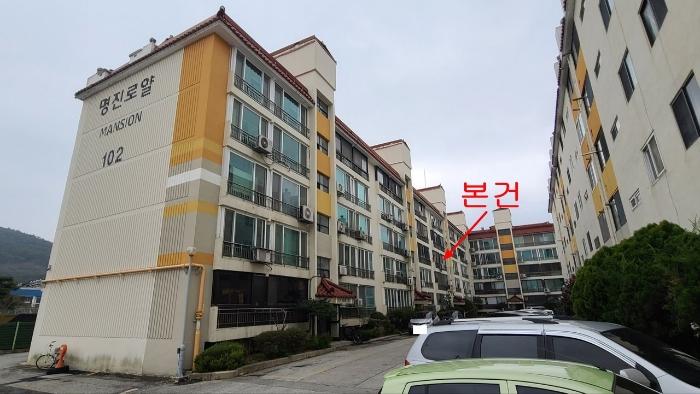 전북특별자치도 정읍시 충정로 50-1, 102동 3층306호 (상동,명진로얄아파트)구) 전북특별자치도 정읍시 상동 215 아파트 경매 사진 4