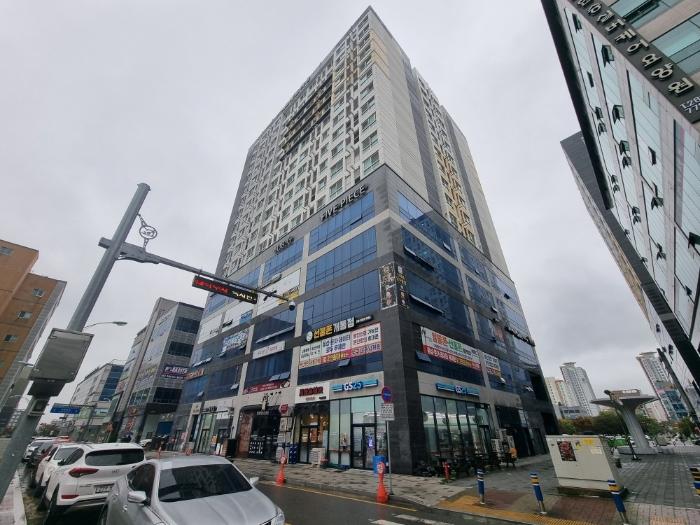 전라남도 무안군 삼향읍 대죽동로16번길 25, 3층304호 (도휘에드가8차오피스텔)구) 전라남도 무안군 삼향읍 남악리 2250 근린상가 경매 사진 1