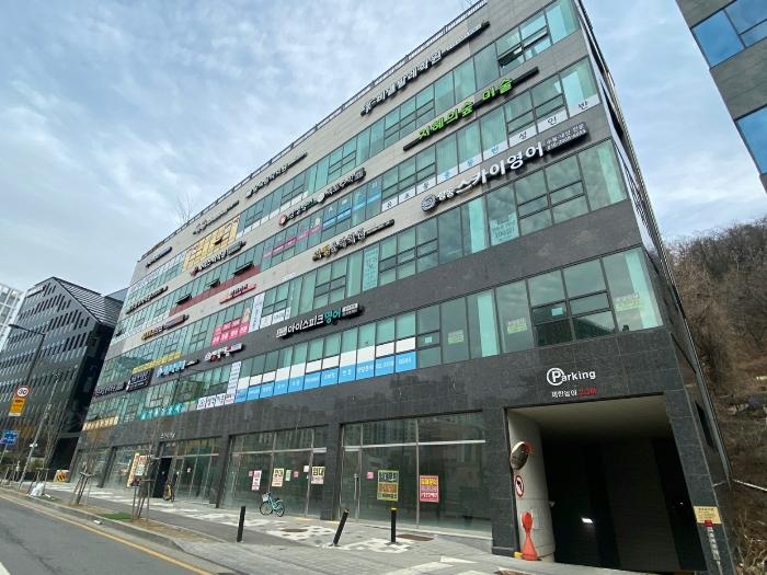 경기도 고양시 덕양구 향기로 148, 지층04호 (향동동,스카이캐슬)구) 경기도 고양시 덕양구 향동동 506 근린상가 경매 사진 3