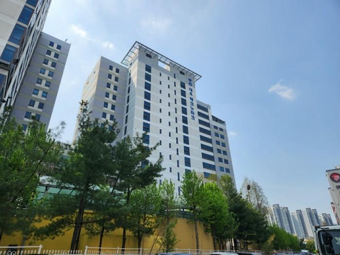 경기도 부천시 원미구 도약로 261, 씨동 12층1206호 (도당동,부천대우테크노파크)구) 경기도 부천시 원미구 도당동 187-7 아파트형공장 경매 사진 1