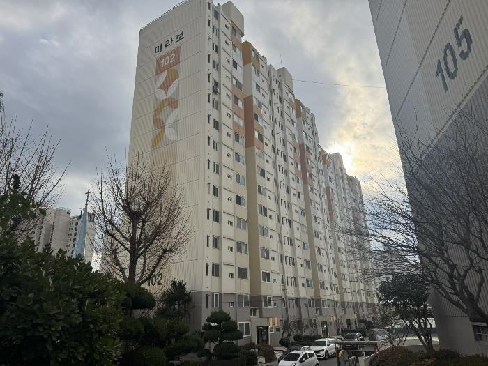 광주광역시 북구 북문대로150번길 11, 102동 14층1408호 (운암동,미라보아파트)구) 광주광역시 북구 운암동 1051-1 아파트 경매 사진 2