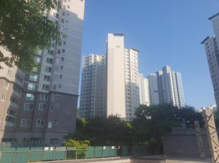 경기도 남양주시 진접읍 부평로 32, 104동 17층 1703호 (진접센트레빌시티1단지)구) 경기 남양주시 진접읍 부평리 764 아파트 경매 사진 6