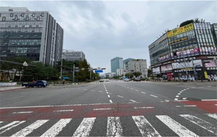 경기도 용인시 기흥구 서천로201번길 14, 1층엘162호 (농서동,프리미엄원희캐슬기흥서천)구) 경기도 용인시 기흥구 농서동 455 근린상가 경매 사진 1