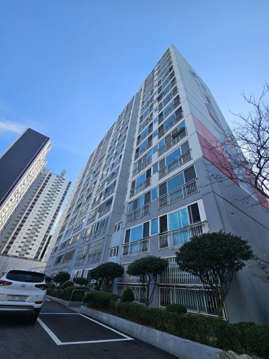 부산광역시 영도구 태종로700번길 19, 102동 8층803호 (동삼동,동삼동삼창그린타운)구) 부산광역시 영도구 동삼동 679-1 아파트 경매 사진 5