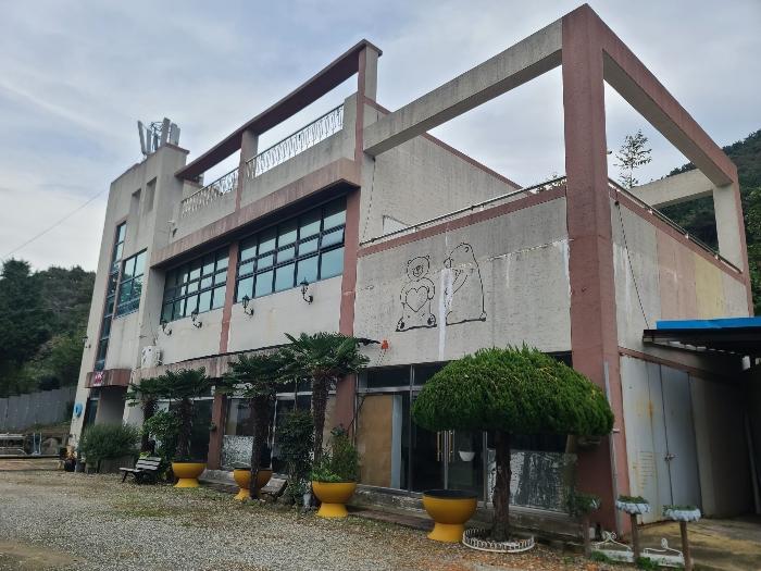 경상남도 거제시 일운면 지세포리 535 근린주택 경매 사진 2