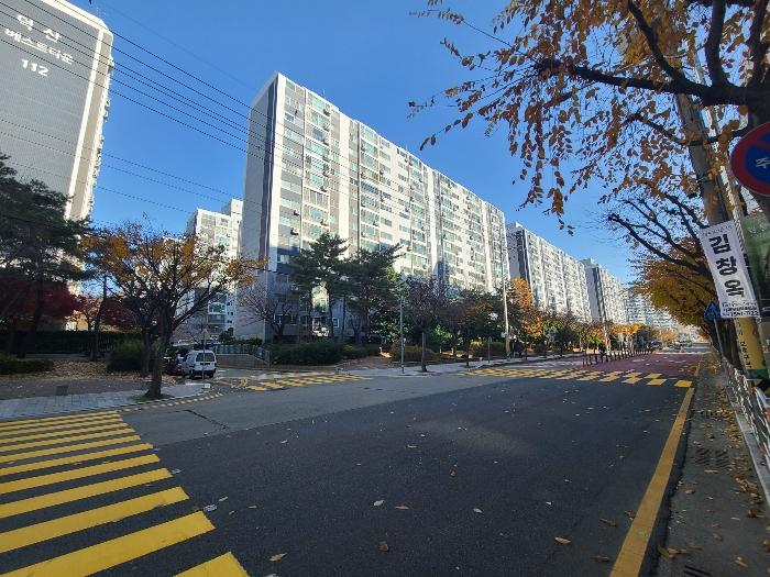 경상남도 거제시 중곡로 42, 113동 5층 505호 (고현동,덕산베스트타운)구) 경상남도 거제시 고현동 1039 아파트 경매 사진 1