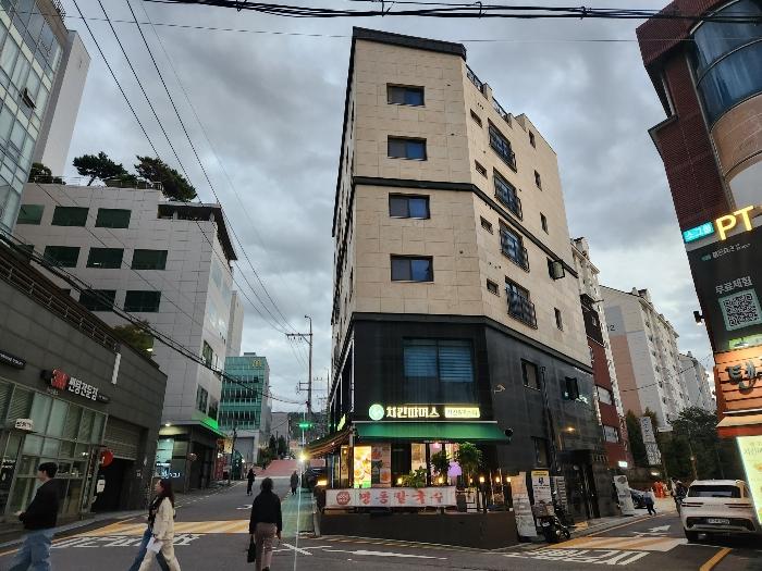 서울특별시 서초구 반포대로19길 9-3, 3층301호 (서초동,서초클레어)구) 서울특별시 서초구 서초동 1524-1 다세대(빌라) 경매 사진 2