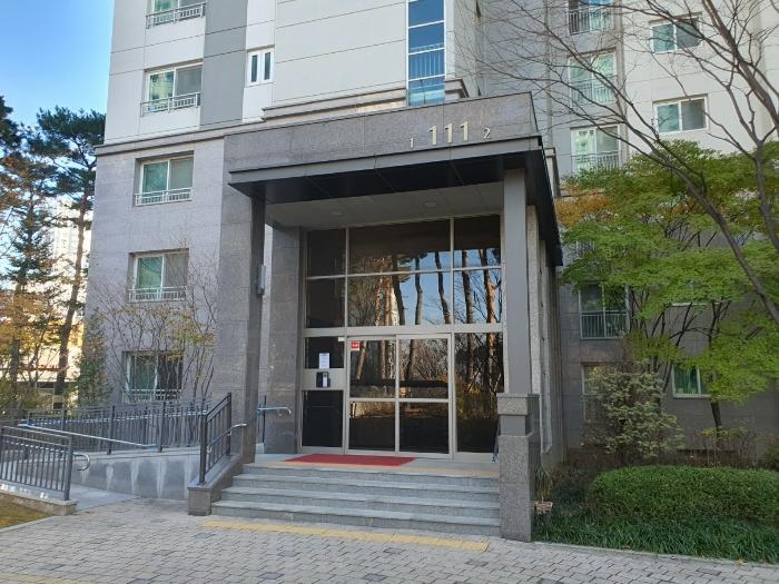 경기도 하남시 미사강변한강로 60, 111동 10층1002호 (선동,미사강변2차푸르지오)구) 경기도 하남시 선동 433 아파트 경매 사진 2