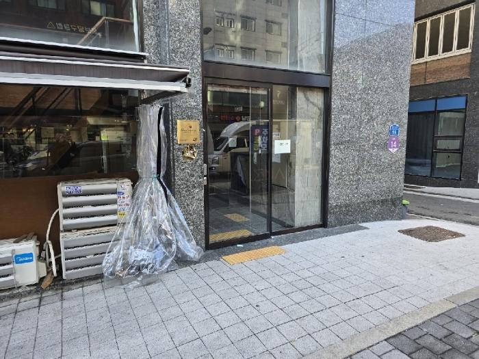 서울특별시 중랑구 봉우재로33길 55, 8층804호 (상봉동,마제스티)구) 서울특별시 중랑구 상봉동 103-8 다세대(빌라) 경매 사진 3