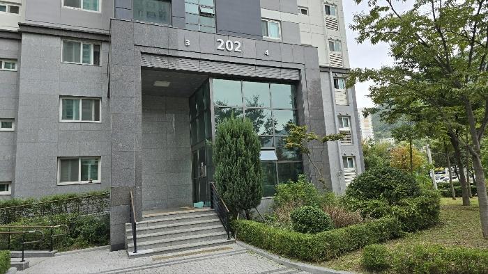 경상남도 양산시 물금읍 물금로 75, 202동 9층904호 (이지더원그랜드파크)구) 경상남도 양산시 물금읍 가촌리 1274-1 아파트 경매 사진 2