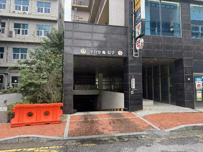 전라남도 나주시 빛가람로 747, 1동 1층102호 (빛가람동,빛가람메디컬빌딩)구) 전라남도 나주시 빛가람동 210-2 근린상가 경매 사진 2