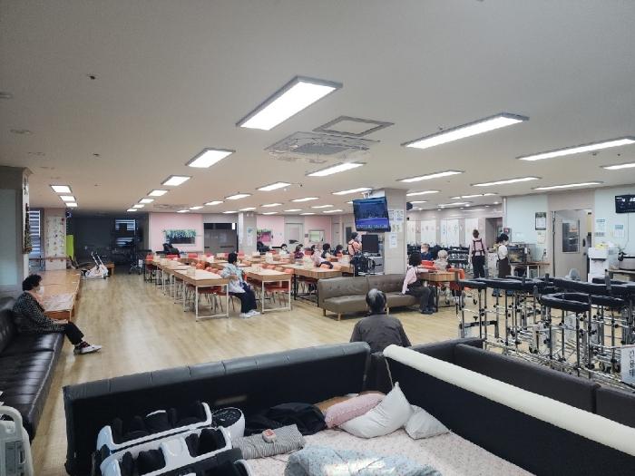 전북특별자치도 전주시 완산구 장승배기로 286, 1층 101호구) 전북특별자치도 전주시 완산구 평화동1가 434-56 근린상가 경매 사진 9