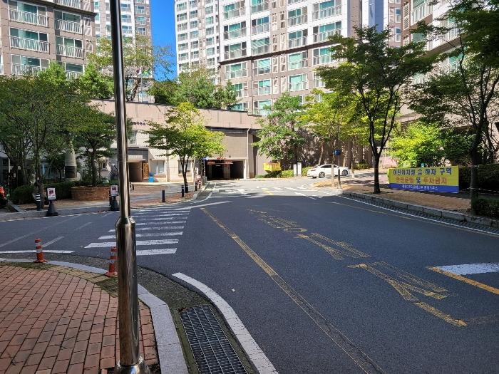 충청남도 서산시 안견로 91, 101동 1층103호 (동문동,서산동문동아더프라임)구) 충청남도 서산시 동문동 600 아파트 경매 사진 3