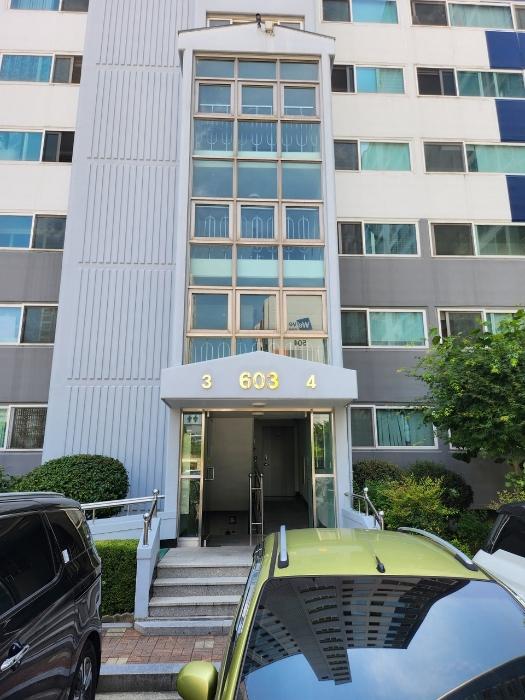 경상남도 김해시 월산로 120, 603동 3층 303호 (부곡동,월산마을부영아파트)구) 경상남도 김해시 부곡동 802-7 아파트 경매 사진 2