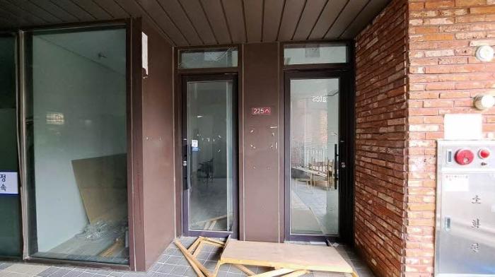 부산광역시 연제구 신금로 25, 2층225호 (연산동,노블레스스퀘어)구) 부산광역시 연제구 연산동 302-3 근린상가 경매 사진 6