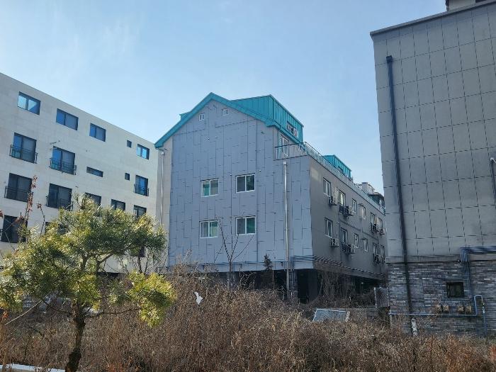 대전광역시 서구 관저동 1956-8 근린주택 경매 사진 2