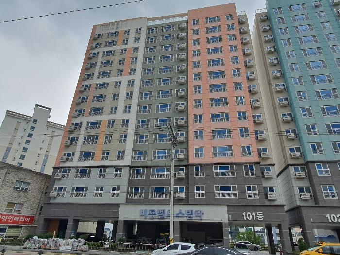 경상남도 창원시 의창구 동읍 의창대로 905, 11층 1102호 (창원1차비룡벨로스텔라)구) 경상남도 창원시 의창구 동읍 용잠리 215-18 아파트 경매 사진 1
