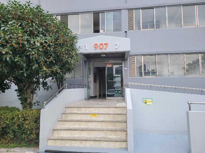 경상남도 김해시 금관대로599번길 27, 907동 15층 1507호 (무계동,석봉마을부영아파트)구) 경상남도 김해시 무계동 156-1 아파트 경매 사진 3