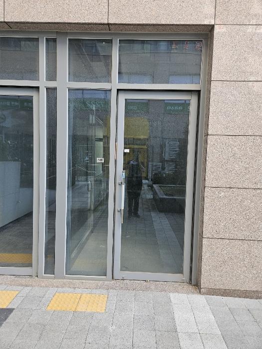 경기도 성남시 중원구 둔촌대로80번길 3-10, 1층126호 (성남동,성남아리스타)구) 경기도 성남시 중원구 성남동 4933 근린상가 경매 사진 6