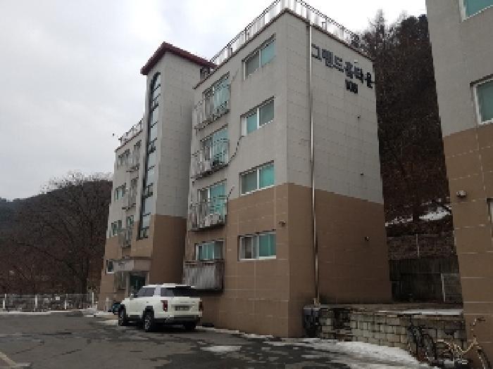 강원특별자치도 홍천군 홍천읍 공작산로 118, 나동 4층401호구) 강원특별자치도 홍천군 홍천읍 갈마곡리 128-7 다세대(빌라) 경매 사진 2