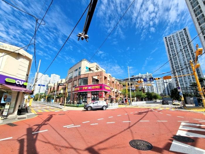 부산광역시 연제구 신금로 25, 1층113호 (연산동,노블레스스퀘어)구) 부산광역시 연제구 연산동 302-3 근린상가 경매 사진 6