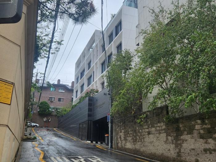 서울특별시 강남구 도산대로99길 68, 1층102호 (청담동,청담브르넨)구) 서울특별시 강남구 청담동 114-9 아파트 경매 사진 3
