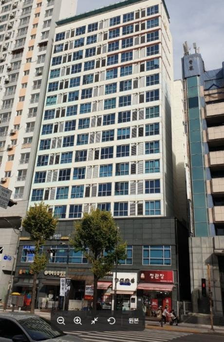 인천광역시 부평구 부평대로 132, 7층703호 (부평동,헤리움노블레스)구) 인천광역시 부평구 부평동 431-15 아파트 경매 사진 1