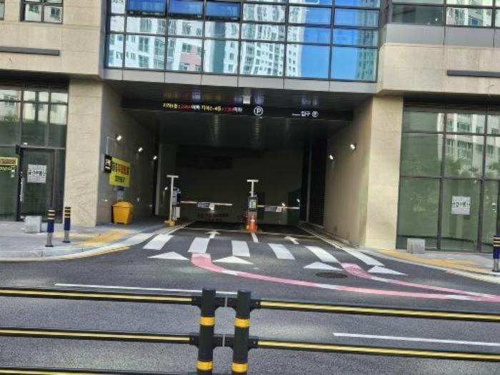 경기도 남양주시 다산지금로 202, 1층알01-0153호 (다산동,현대테라타워디아이엠씨)구) 경기도 남양주시 다산동 6250 근린상가 경매 사진 3