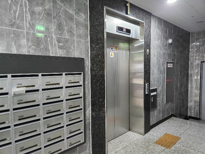 경기도 의정부시 호국로1336번길 9-13, 9층 902호 (의정부동,흥일홀딩스)구) 경기도 의정부시 의정부동 20-12 아파트 경매 사진 17