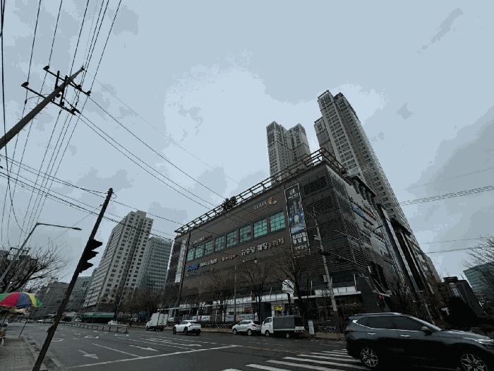 서울특별시 영등포구 문래동3가 55-16 영등포에스케이리더스뷰 제1층씨04호 근린상가 경매 사진 2