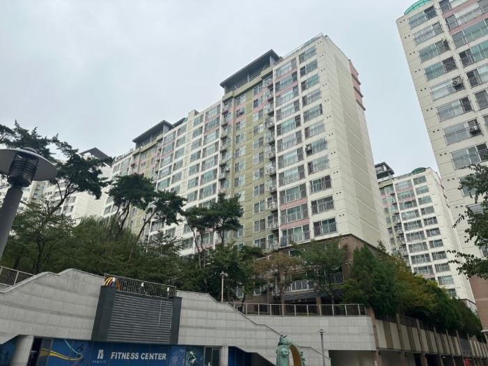 경상북도 경산시 장산로4길 10, 112동 1층102호 (옥곡동,성암산신동아파밀리에아파트)구) 경상북도 경산시 옥곡동 85-1 아파트 경매 사진 1